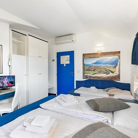 Bike & Wind Hotel Villa Maria Torbole Sul Garda Eksteriør billede