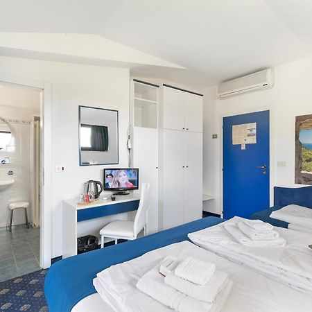 Bike & Wind Hotel Villa Maria Torbole Sul Garda Eksteriør billede