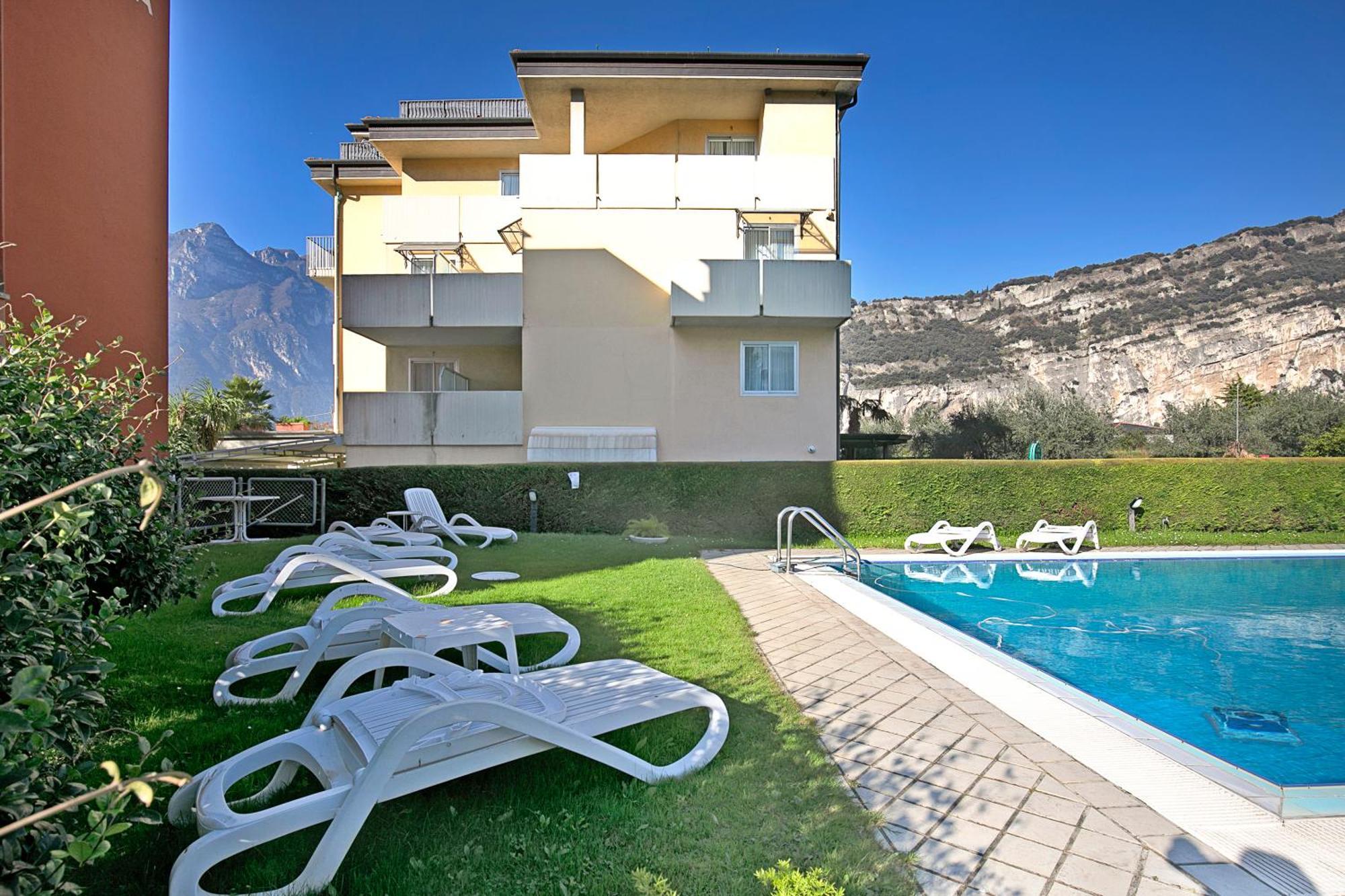 Bike & Wind Hotel Villa Maria Torbole Sul Garda Eksteriør billede