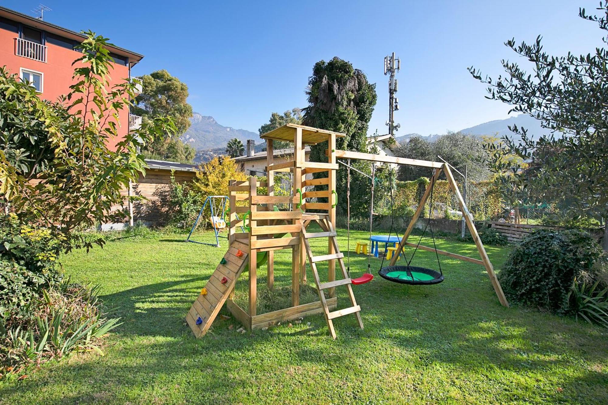 Bike & Wind Hotel Villa Maria Torbole Sul Garda Eksteriør billede