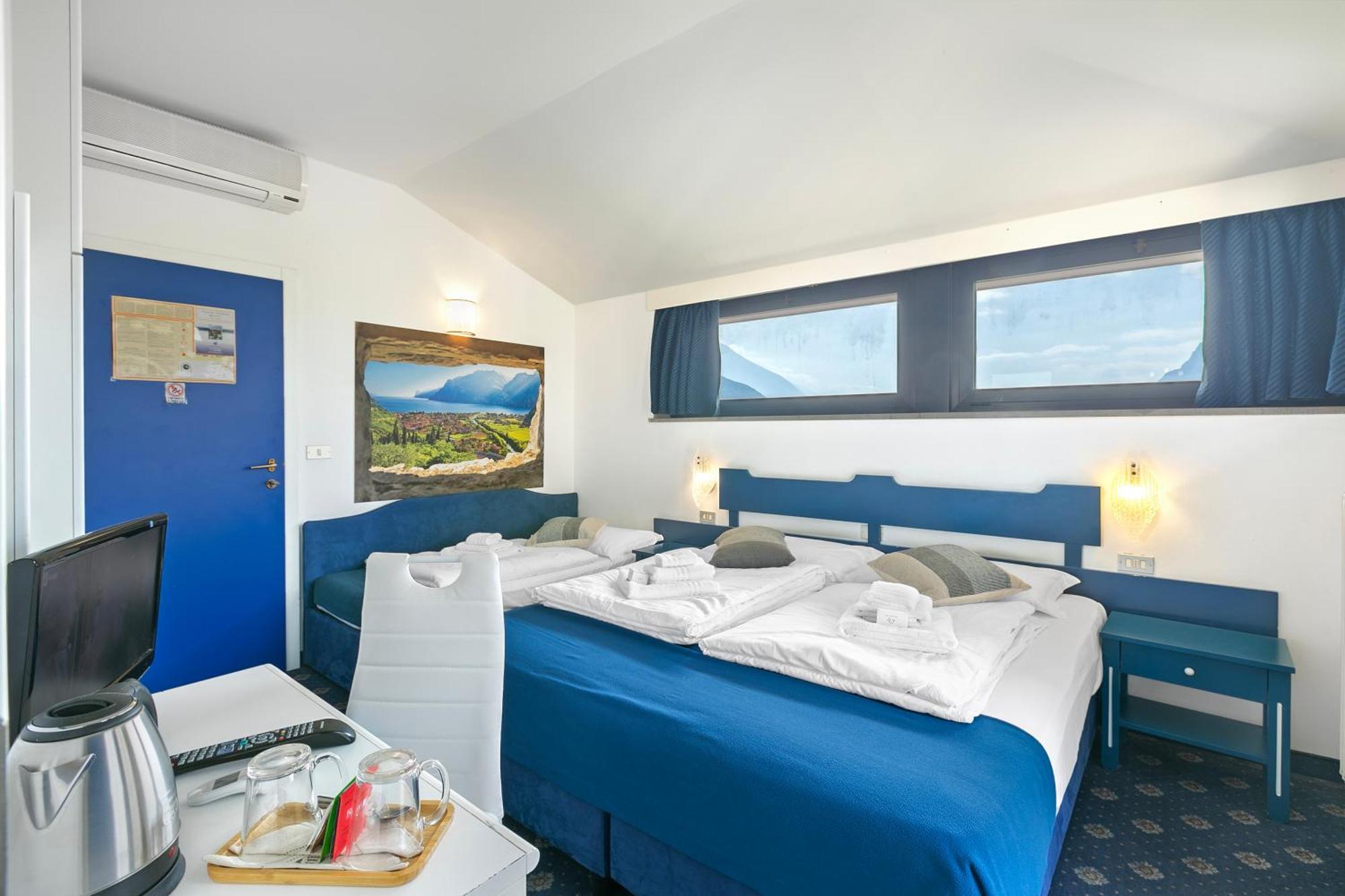 Bike & Wind Hotel Villa Maria Torbole Sul Garda Eksteriør billede
