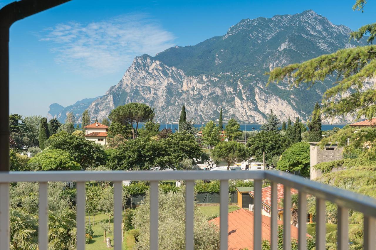 Bike & Wind Hotel Villa Maria Torbole Sul Garda Eksteriør billede